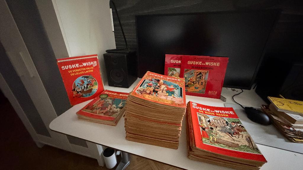 Oude 1951-heden zeldzame collectie Suske & Wiske Strips, Gelezen, Willy Vandersteen, Ophalen of Verzenden, Meerdere stripboeken