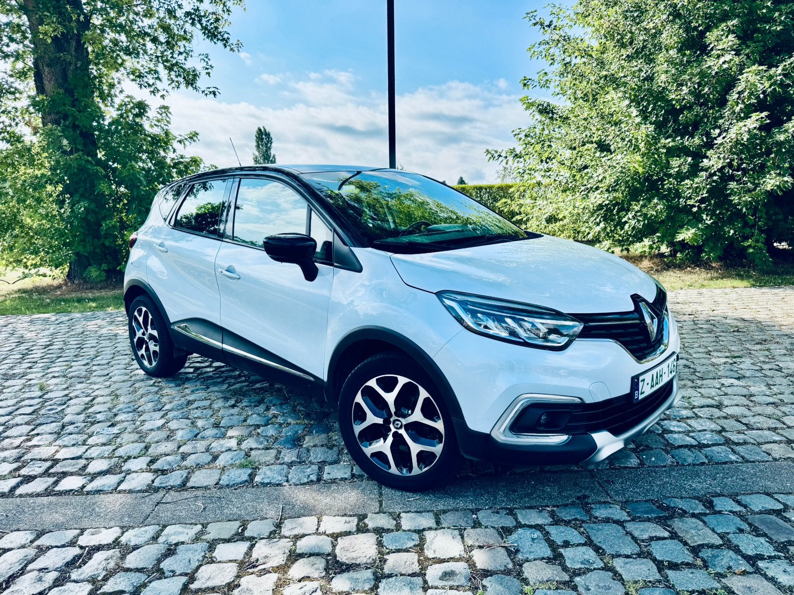 Renault Captur Intens 0.9Tce * 39 000 km* 1er propriétaire, https://public.car-pass.be/vhr/0056a6b2-ad69-4797-be6b-938a8fe6539d