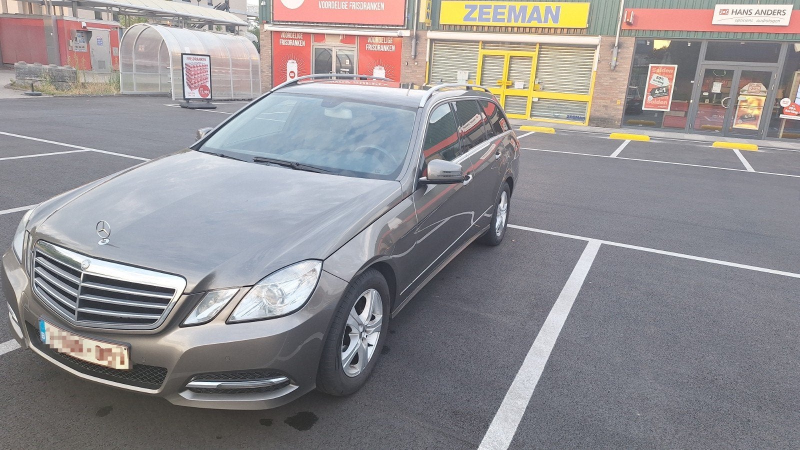 mercedes e200 avantgarde WEG TEGEN ZONDAGAVOND, Auto's, Euro 5, Achterwielaandrijving, 5 deurs, Particulier