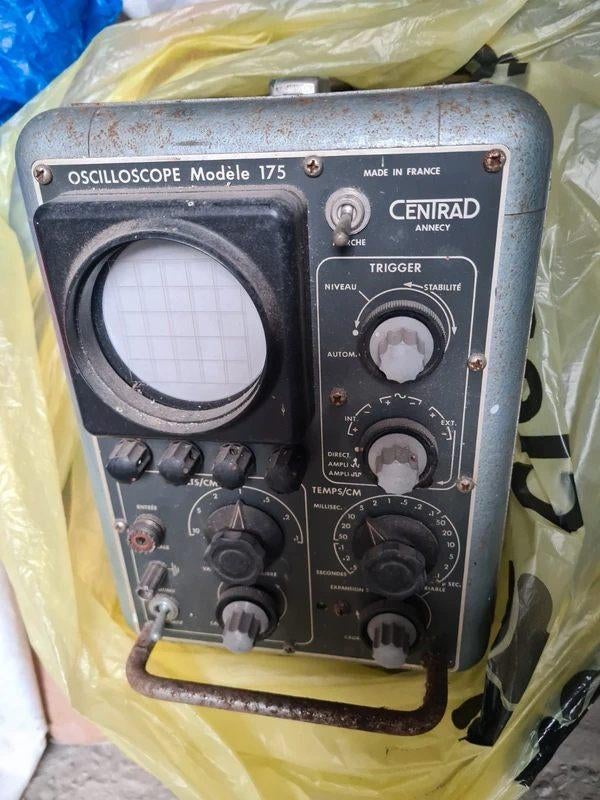 Oscilloscope Centrad 175 utilisé par Hitler., Ophalen of Verzenden, Overige typen