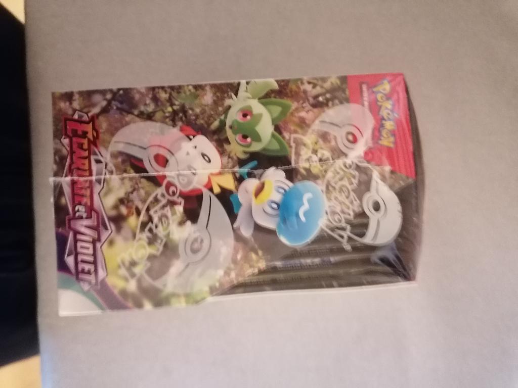 Display pokemon écarlate et violet, Enlèvement, Neuf