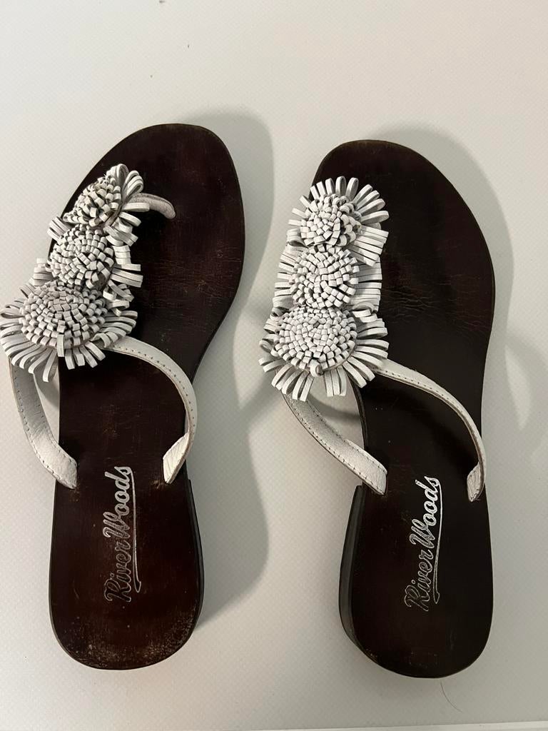 Slippers River Woods maat 37, Comme neuf, Enlèvement, Blanc, Sandales de bain