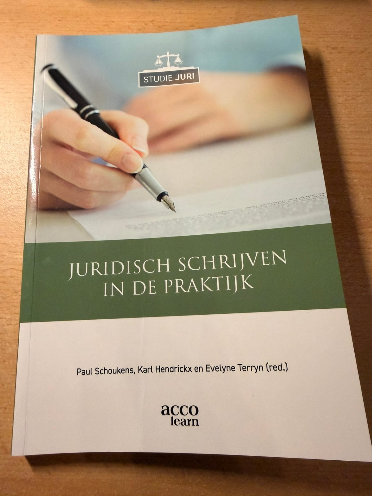 Juridisch schrijven in de praktijk, Boeken, Ophalen of Verzenden, Zo goed als nieuw