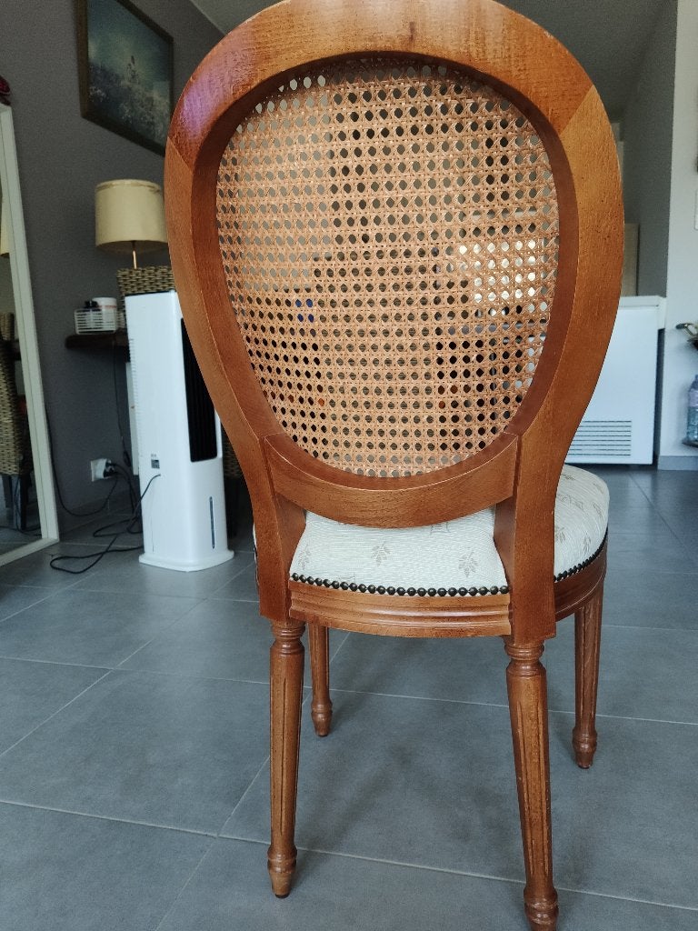 Louis XVI style medallion chair, Maison & Meubles, Chaises, Louis XVI, Autres couleurs, Deux, Enlèvement