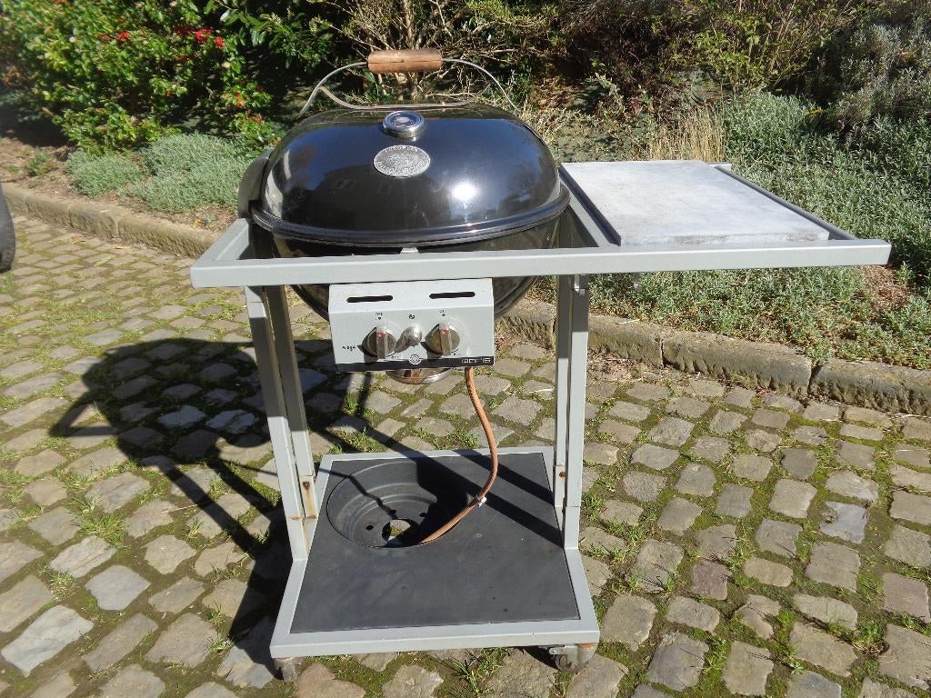 ronde barbecue, Tuin en Terras, Ophalen, Gebruikt, Outdoorchef
