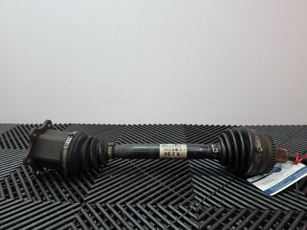 CARDAN AVANT DROIT (TRANSMISSION) Audi A4 Avant (B7), Auto-Union-Straße  1,
85057  Ingolstadt, DE, Info@audi.de, Audi, Utilisé