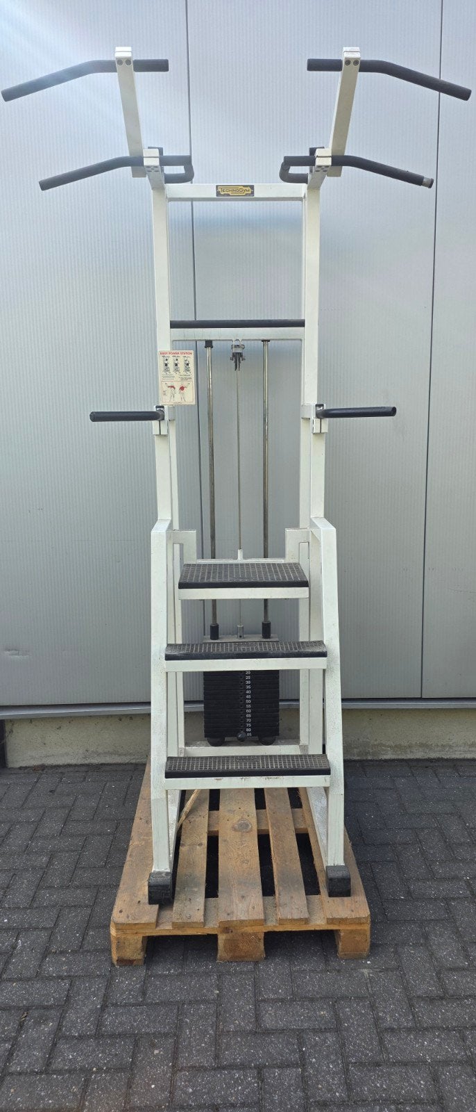 Technogym Easy Power Station, Centrale électrique, Enlèvement, Utilisé, Métal