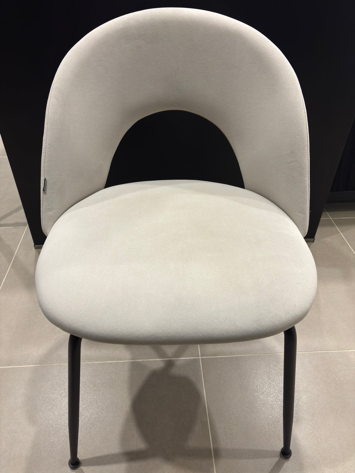 6 chaises Sklum, Ophalen, Zo goed als nieuw