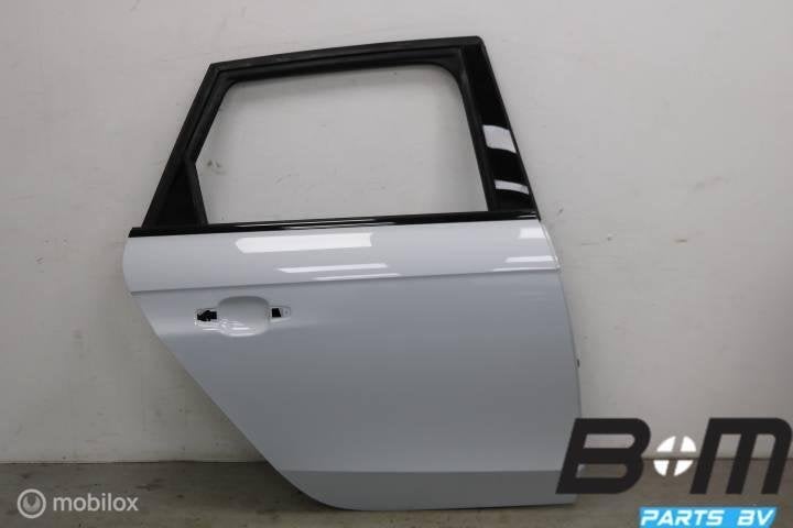 Portier rechtsachter Audi RS4 8K Avant LY7F 8K9833052E, Gebruikt
