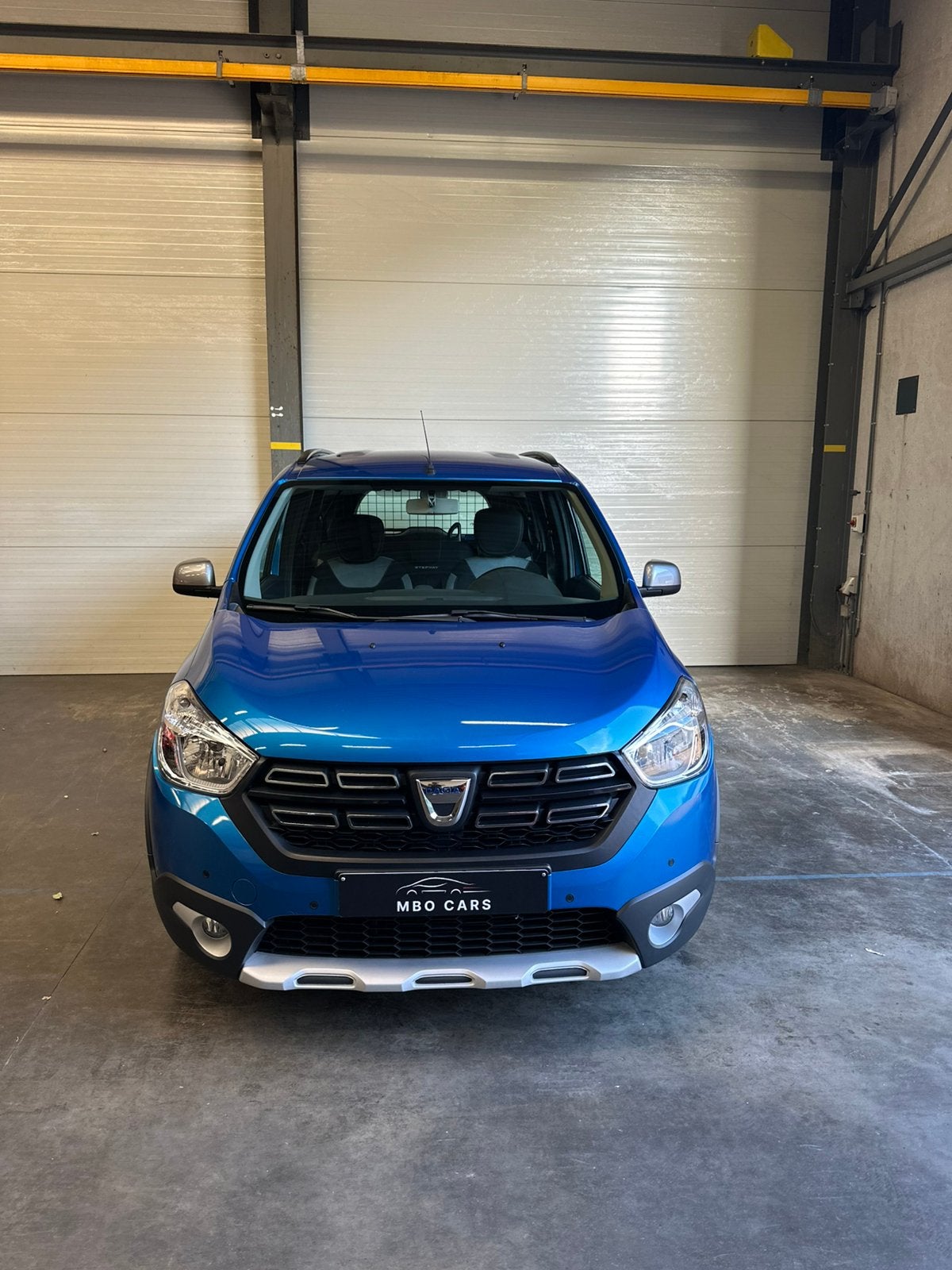 Dacia Lodgy 1.2TCe| NAVI, CRUISE, CAMERA,.., Autos, Dacia, 1197 cm³, Achat, Euro 6, Entreprise