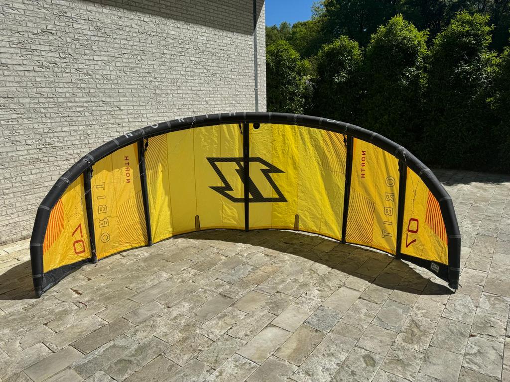 North Orbit kite 7m, Watersport en Boten, Kitesurfen, Ophalen, Zo goed als nieuw, 7 m², Kite