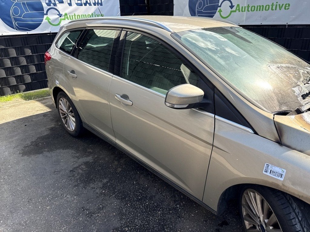 PORTE AVANT DROITE Focus 3 Wagon (|2147844|PBM51A20124BF|), Porte, Avant, Henry-Ford-Straße  1
50735  Köln, DE, Ford-Werke GmbH