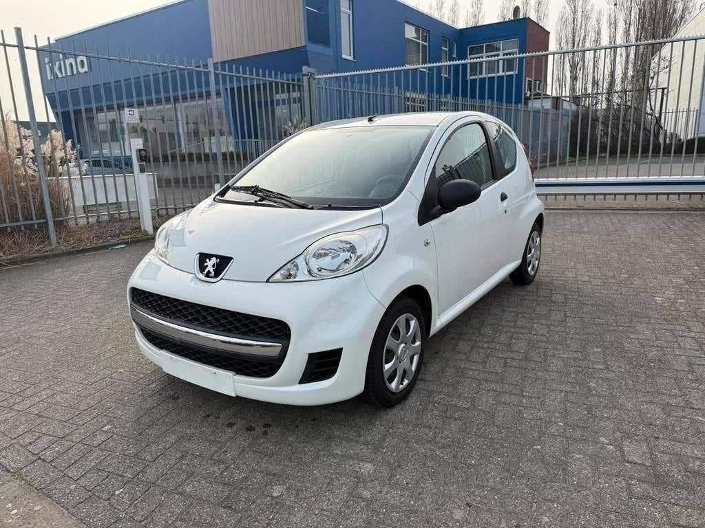 PEUGEOT 107 / 1.0 BENZINE / 38000KM / LEZ OK, Auto's, Voorwielaandrijving, 4 zetels, Stof, Zwart