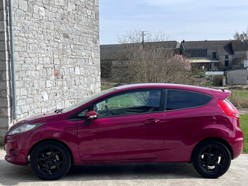 Ford fiesta 1.4tdci diesel, Achat, Entreprise, Air conditionné, Diesel