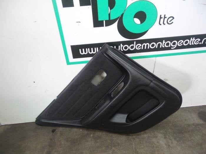 Portierbekleding 4Deurs links-achter van een Lexus IS 200 (I, Gebruikt, -, -, -