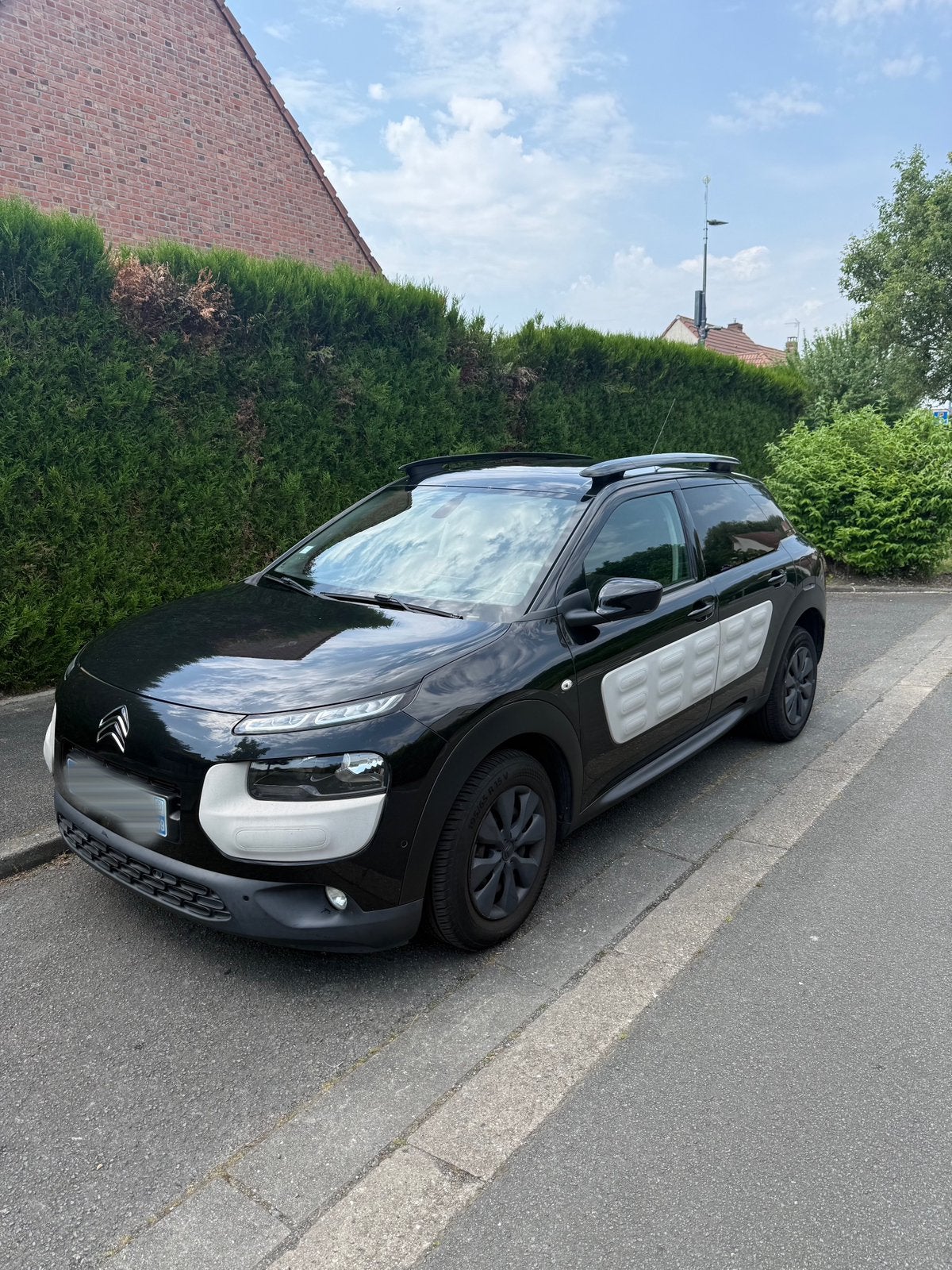 Citroën C4 Cactus 1.6Hdi 100cv toutes options 1er main, Start-stop-systeem, Zwart, Leder, 5 deurs