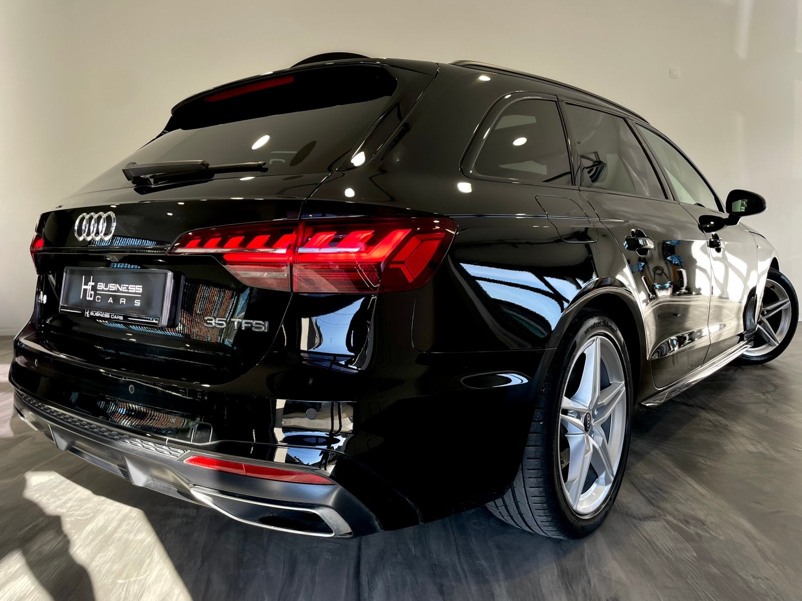 Audi A4 35 TFSI/ AVANT/ 3X S-LINE/ S-TRONIC/ TOIT OUVRANT, Auto's, 158 g/km, 1984 cc, Bedrijf, Break