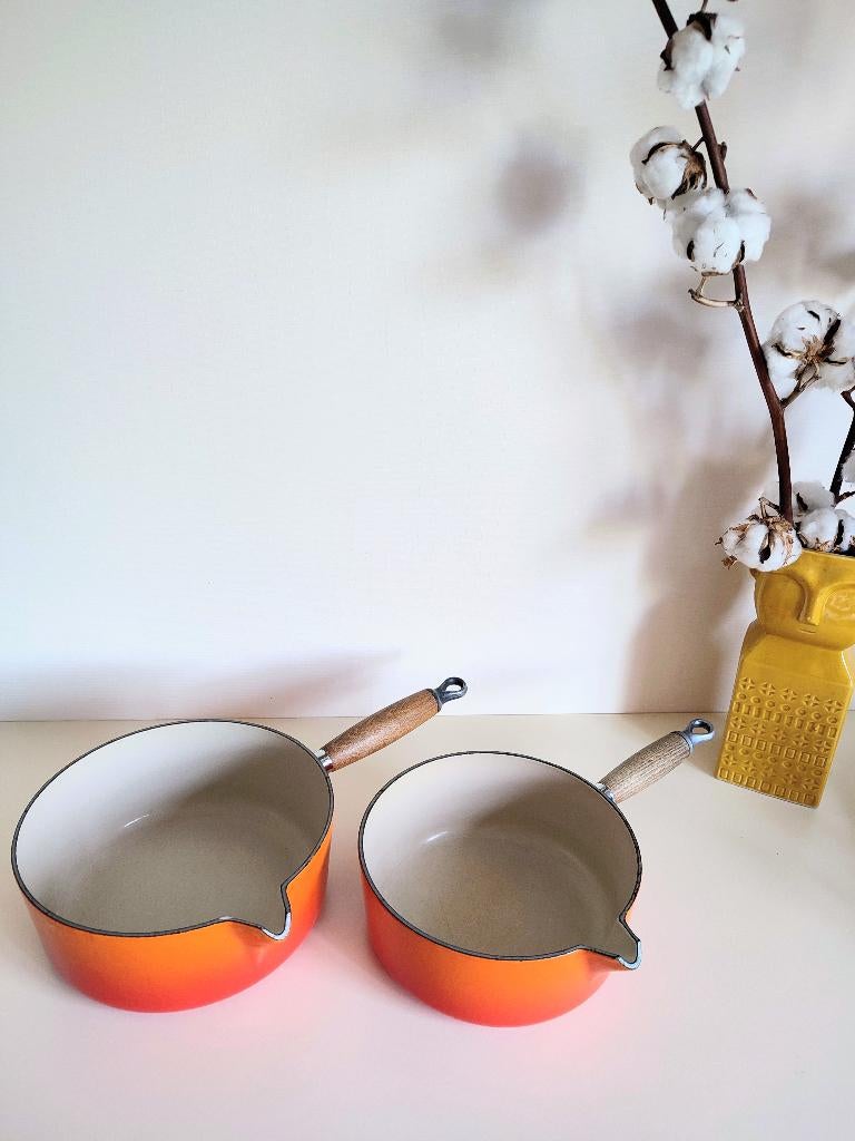 Le Creuset gietijzeren steelpannen sauspannen. Ref 20 en 22, Ophalen of Verzenden, Gebruikt, Gietijzer, Overige typen
