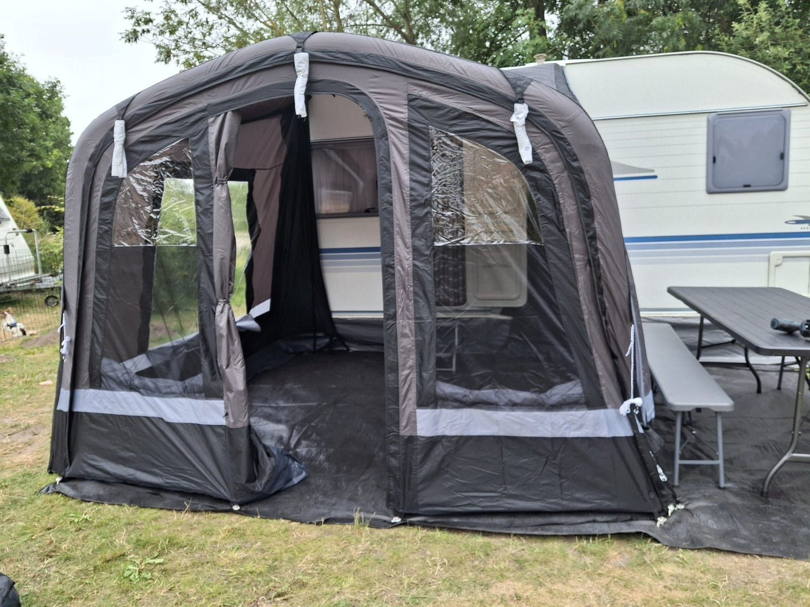 Voortent voor caravan, Ophalen, Nieuw