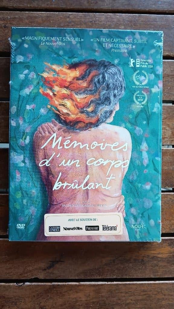)))  Mémoires d' un Corps Brûlant  //  Neuf  (((, CD & DVD, Enlèvement ou Envoi, Tous les âges, Autres genres, Espagnol
