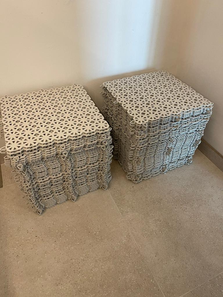 IKEA ALTAPPEN Vlonder TEGEL (103 stuks) lichtgrijs, Ophalen, Zo goed als nieuw, Kunststof