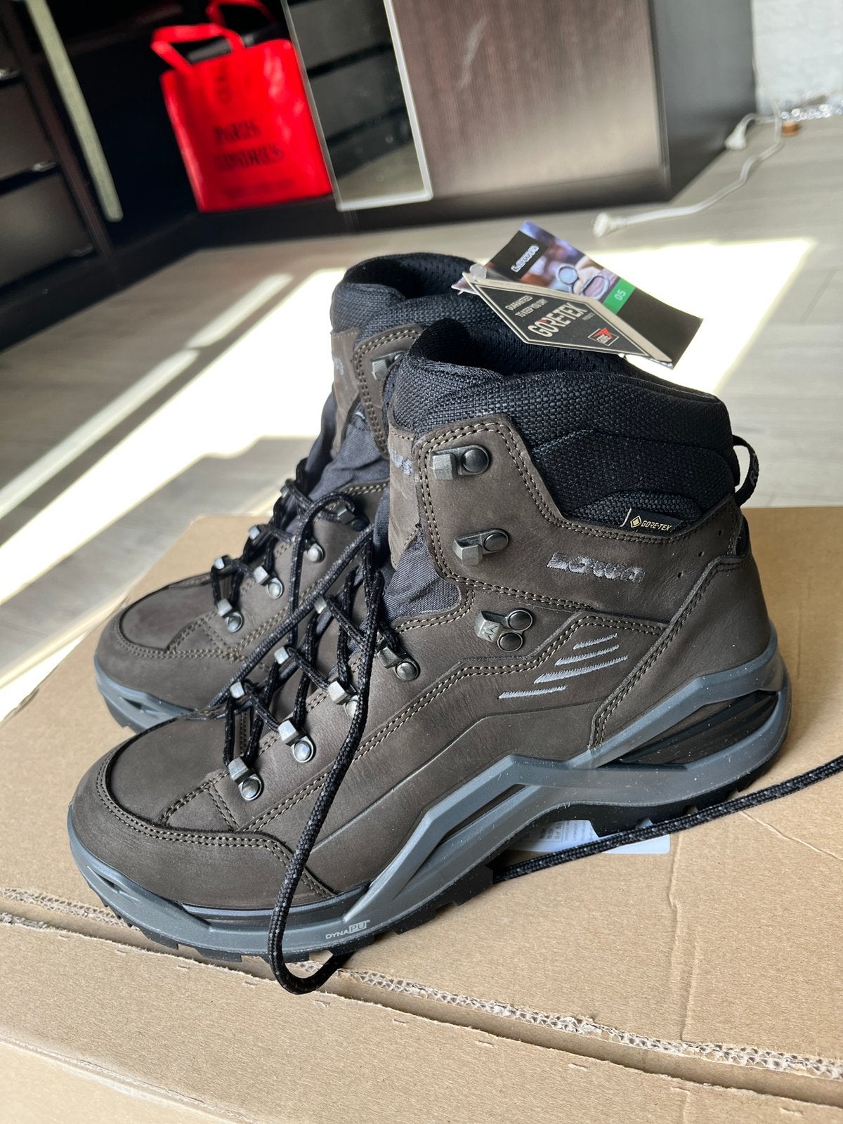 Lowa renegade evo gtx mid maat 41.5, Enlèvement ou Envoi, Neuf