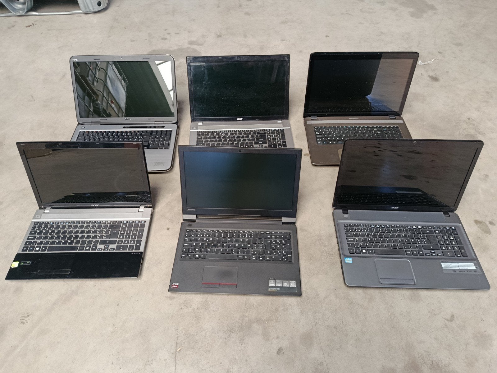 lot laptops voor opmaak of onderdelen, zit i7 tussen, Computers en Software, Ophalen
