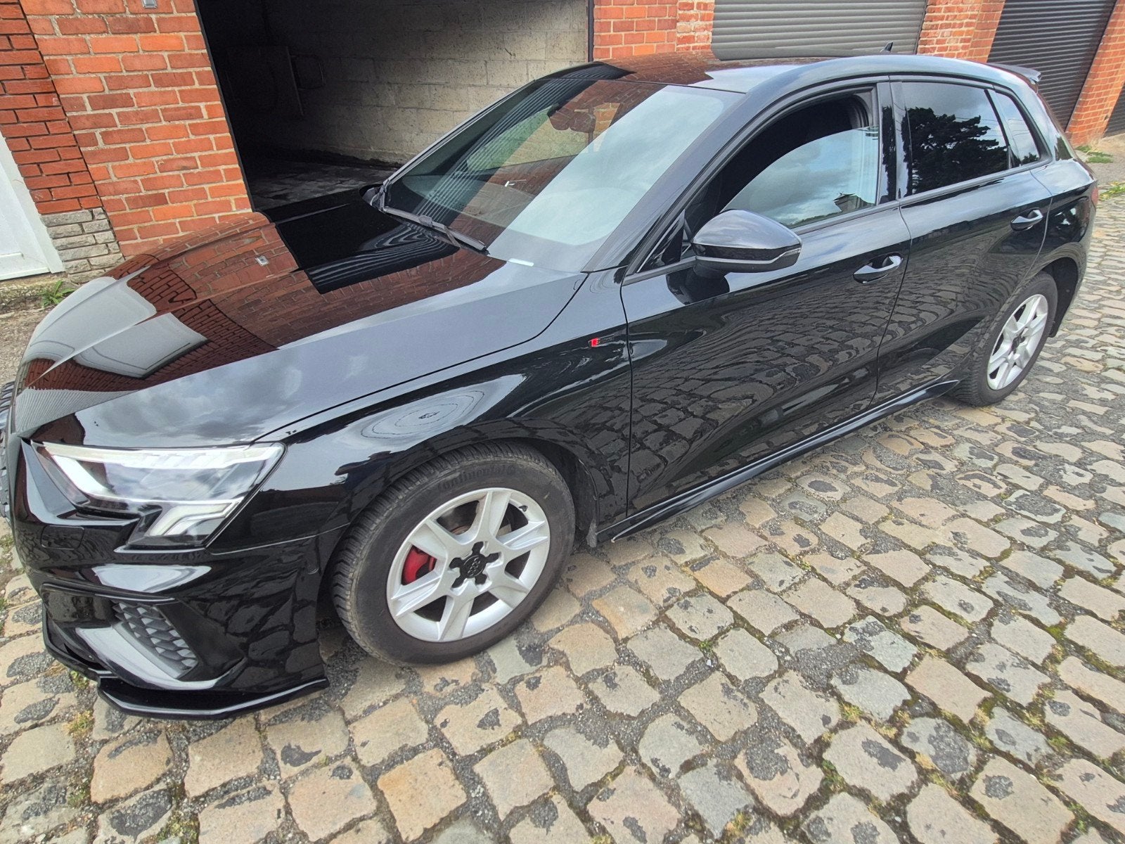 Audi a3 8y 1500tsfi sportback g-tron CNG-ESSENCE, Cuir, Achat, Noir, Automatique