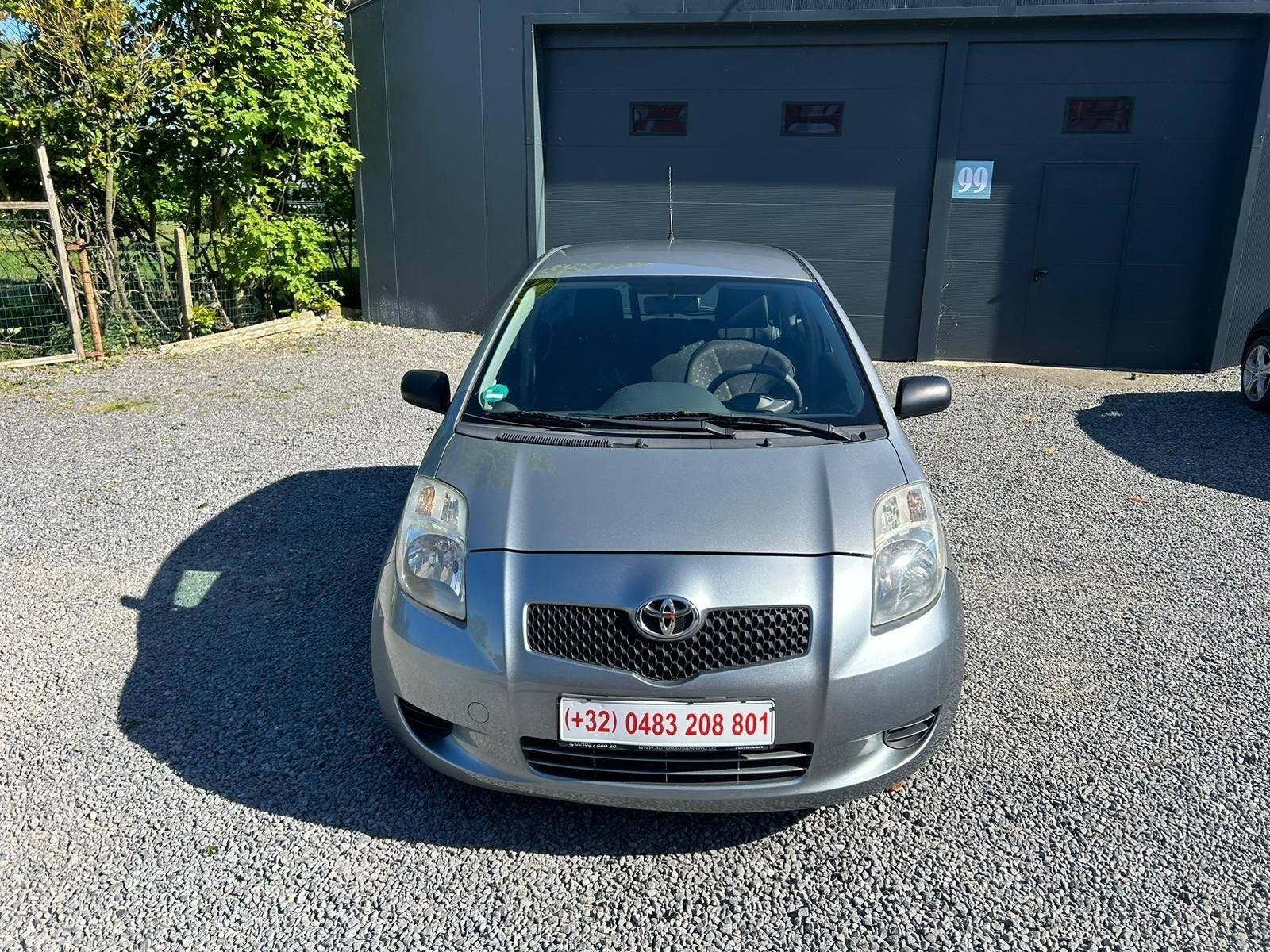 Toyota Yaris 1.0 VVT-i Essence AIRCO Entretien à 171000km, Autos, Toyota, Achat, Entreprise, Verrouillage central, Essence