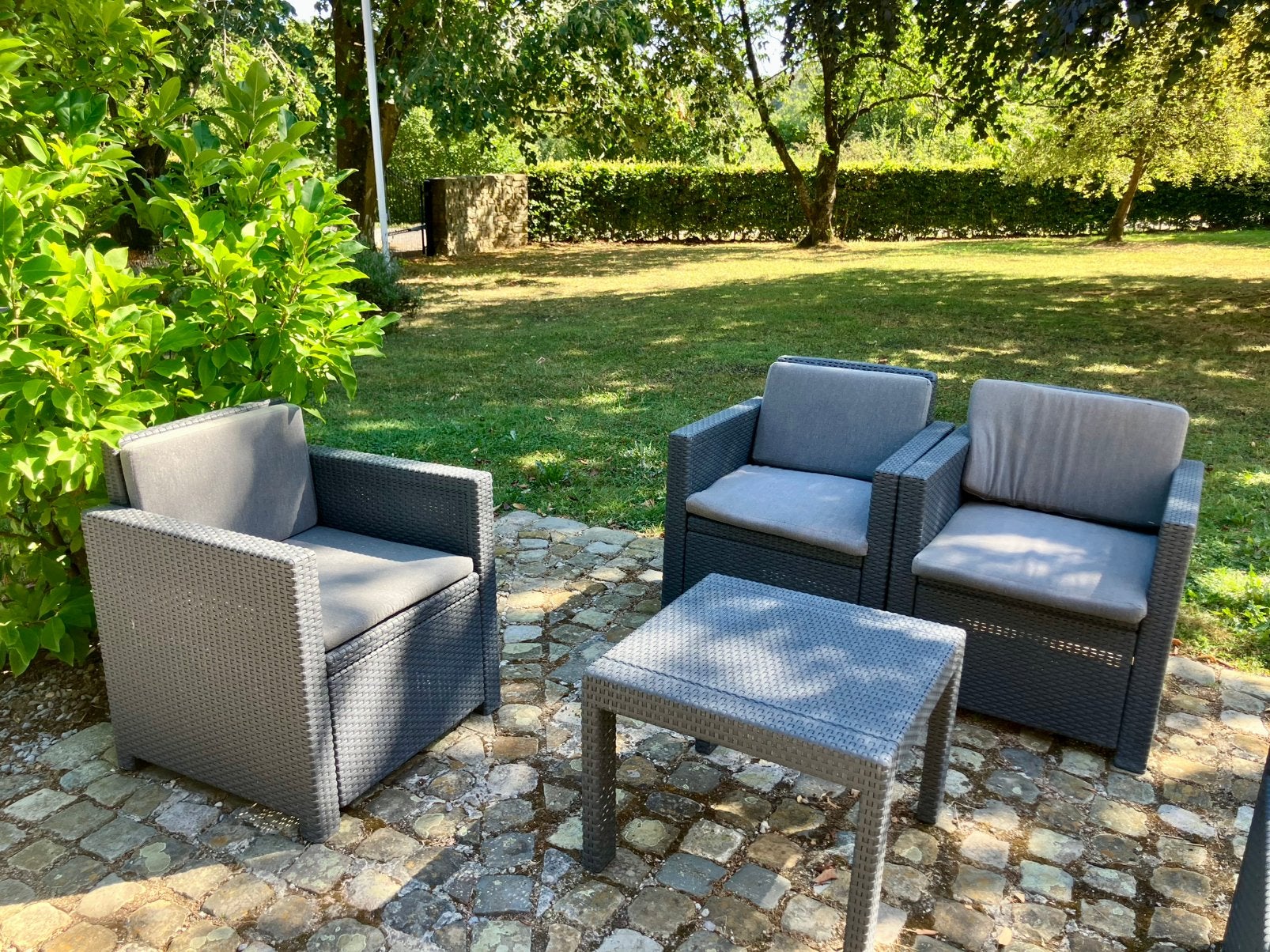 Salon de jardin, Salons de jardin, Synthétique, Utilisé, Enlèvement