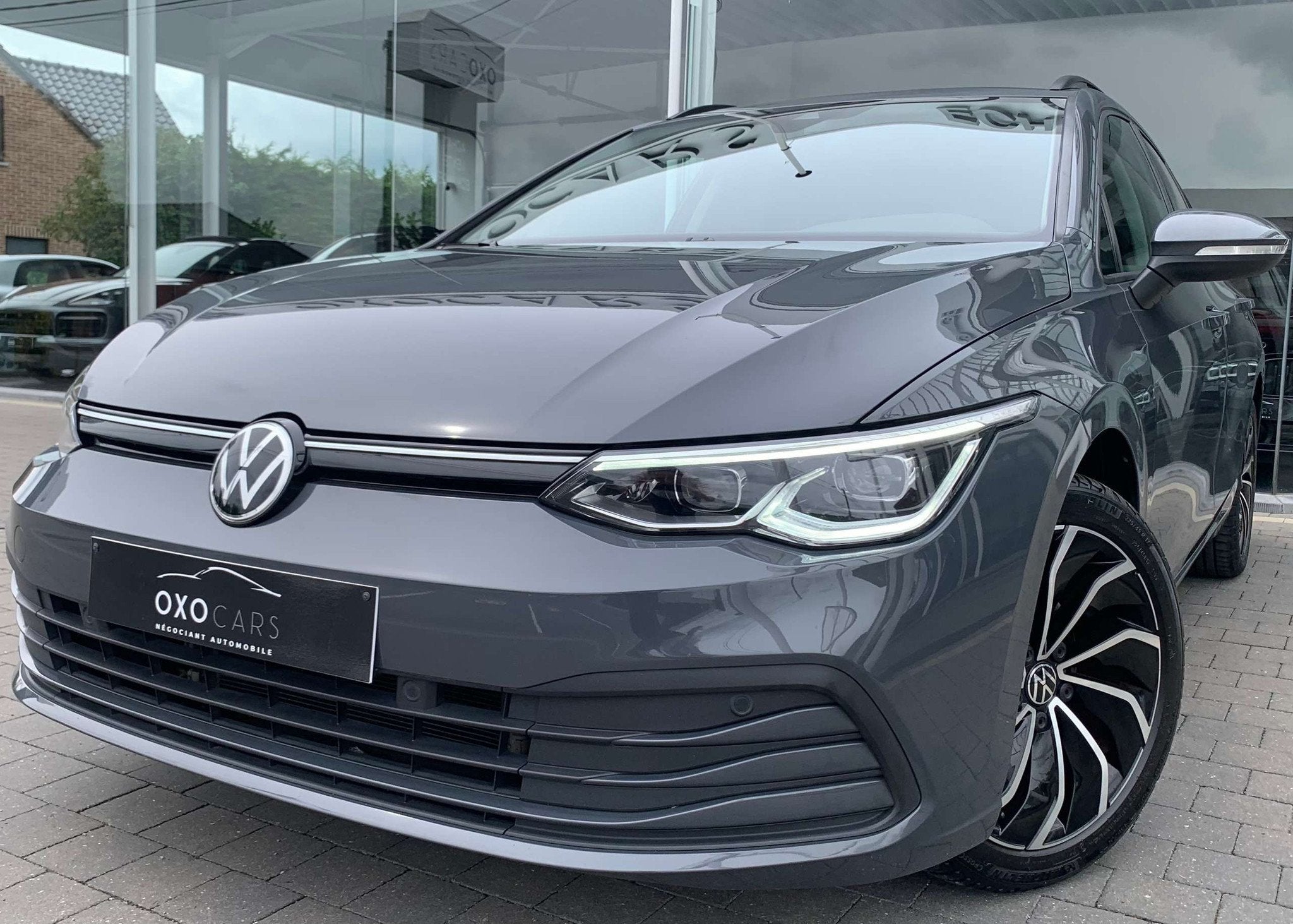 Volkswagen Golf Variant VIII STYLE 1.0 eTSI 110CV / DSG / Bo, Autos, Argent ou Gris, Achat, Euro 6, Entreprise