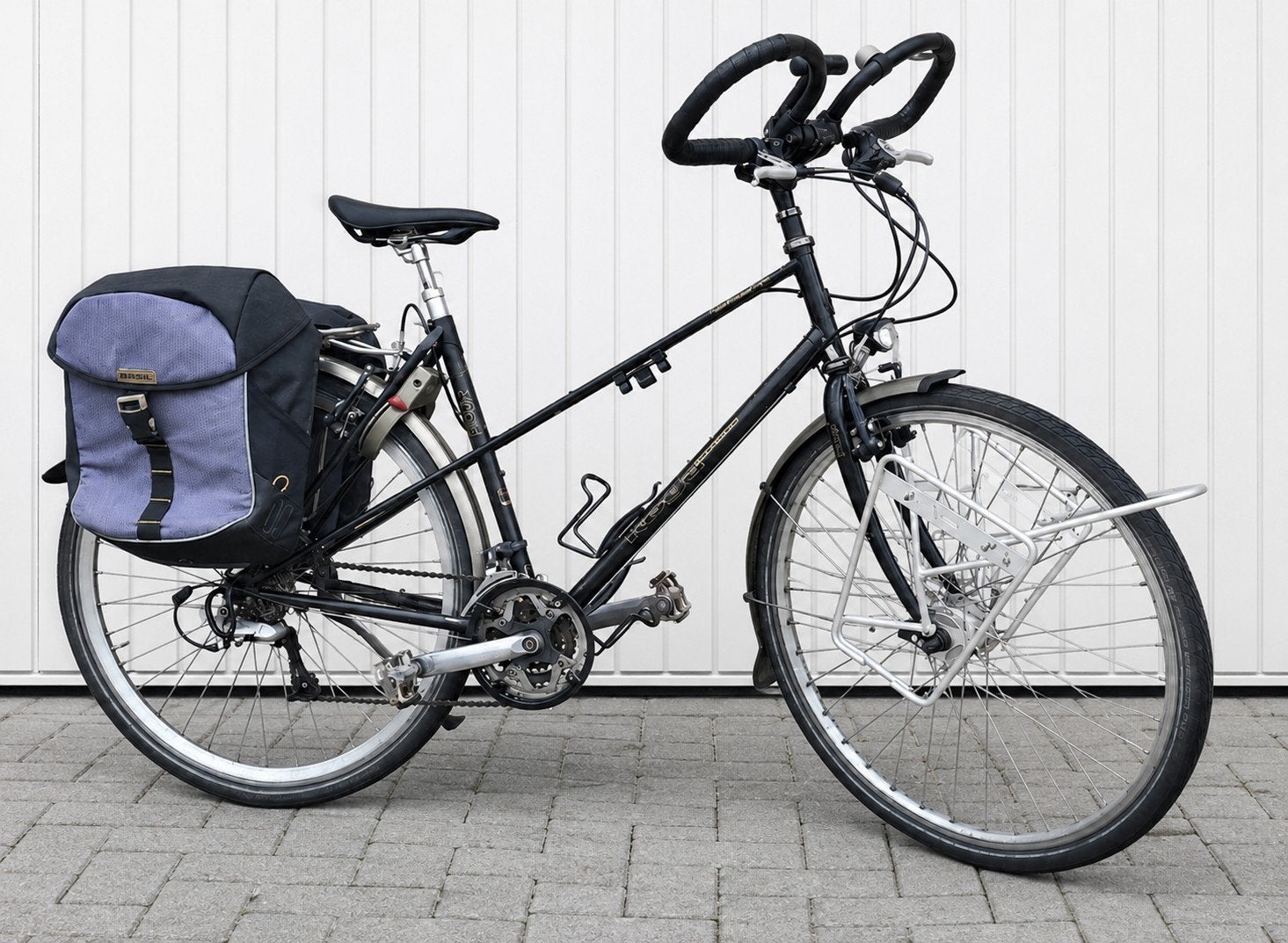 Vélo de randonnée KOGA, Enlèvement