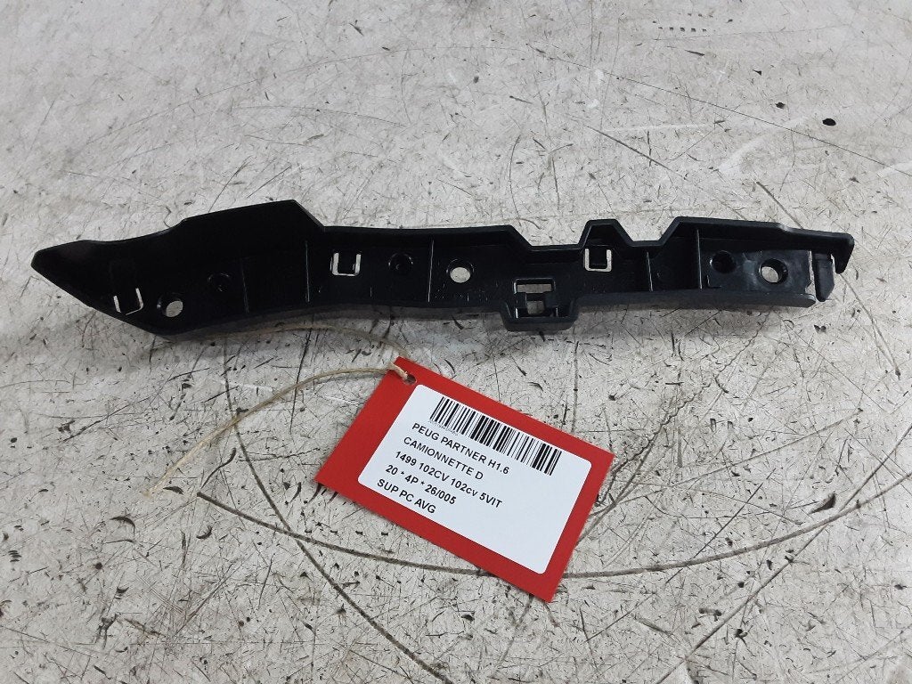 SUPPORT PARE-CHOCS AVANT GAUCHE Peugeot (9821847480), Autos : Pièces & Accessoires, Mevr. I. Hauben, Utilisé, Rue de l'Espoir 34 34
4030  GRIVEGNÉE, BE