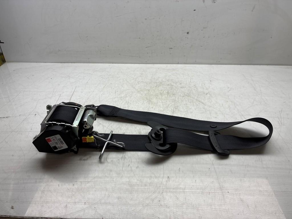 VEILIGHEIDSGORDEL RECHTS VOOR Renault Kangoo Express (RFK), Auto-onderdelen, Gebruikt, Renault, Peter-Huppertz-Straße 5
51063  Köln, DE