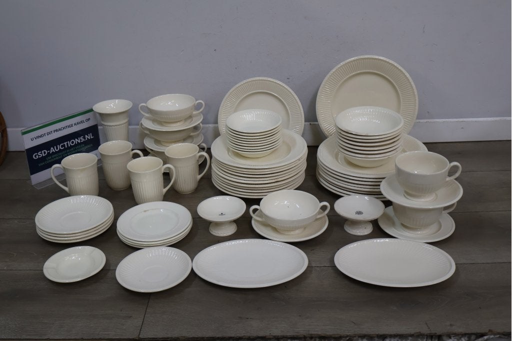 Groot Wit Porseleinen Wedgwood Edme Servies, Ophalen of Verzenden, Niet ingevuld, Niet ingevuld, Niet ingevuld