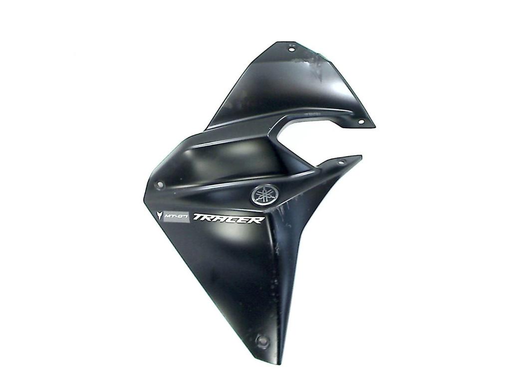 ZIJKUIPDEEL RECHTS Yamaha MT 07 Tracer 700 2018-2019 (MT07), Motoren, Dhr. S. di Majo, Gebruikt, Info@cama-motorparts.nl, P.J. Troelstraweg 8 8
3144 CX  MAASSLUIS, NL