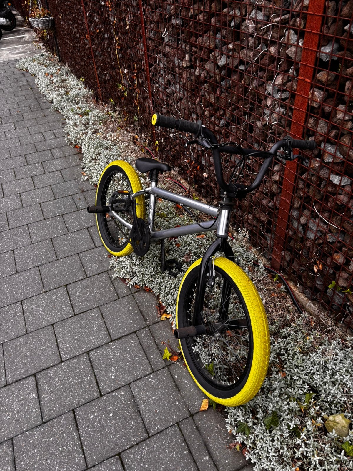 Stunt BMX, Ophalen, Zo goed als nieuw
