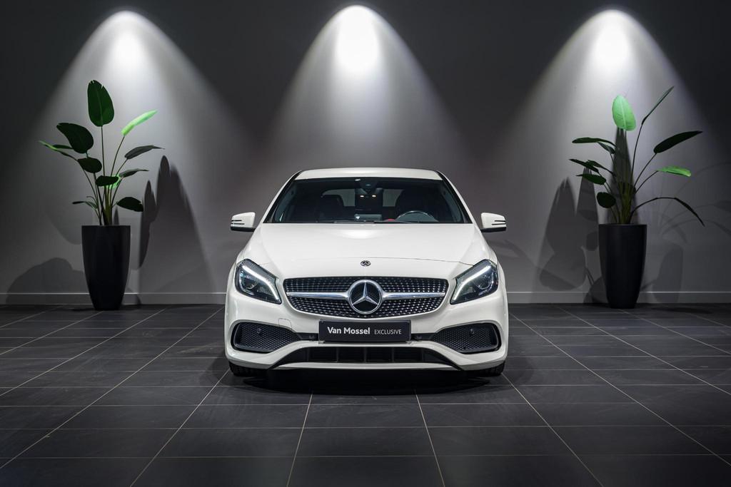 Mercedes-Benz A-Klasse A 200, Autos, Mercedes-Benz, Classe A, Boîte manuelle, Noir, 5 portes