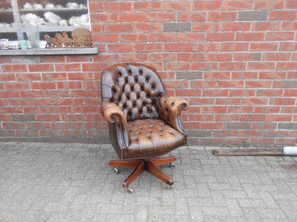 bureaustoel chesterfield-stijl, Enlèvement, Utilisé, Brun, Chaise de bureau