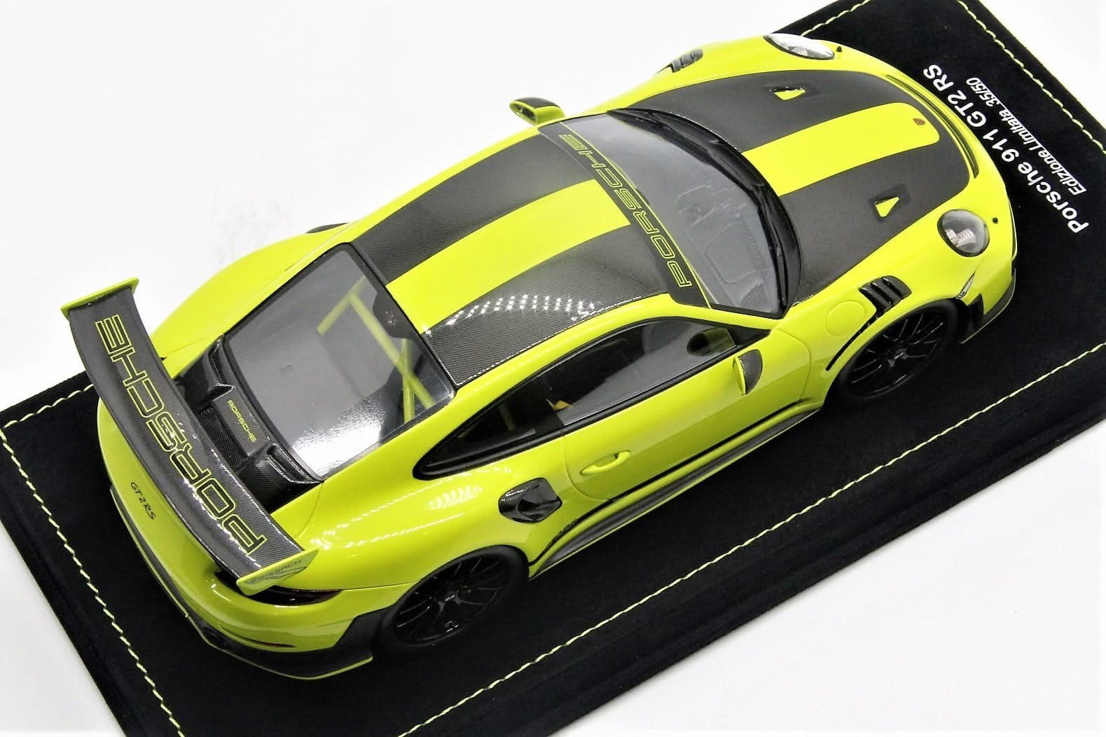 Spark 1:18 Porsche GT2 RS Weissach (Acid Green), Enlèvement ou Envoi, Comme neuf