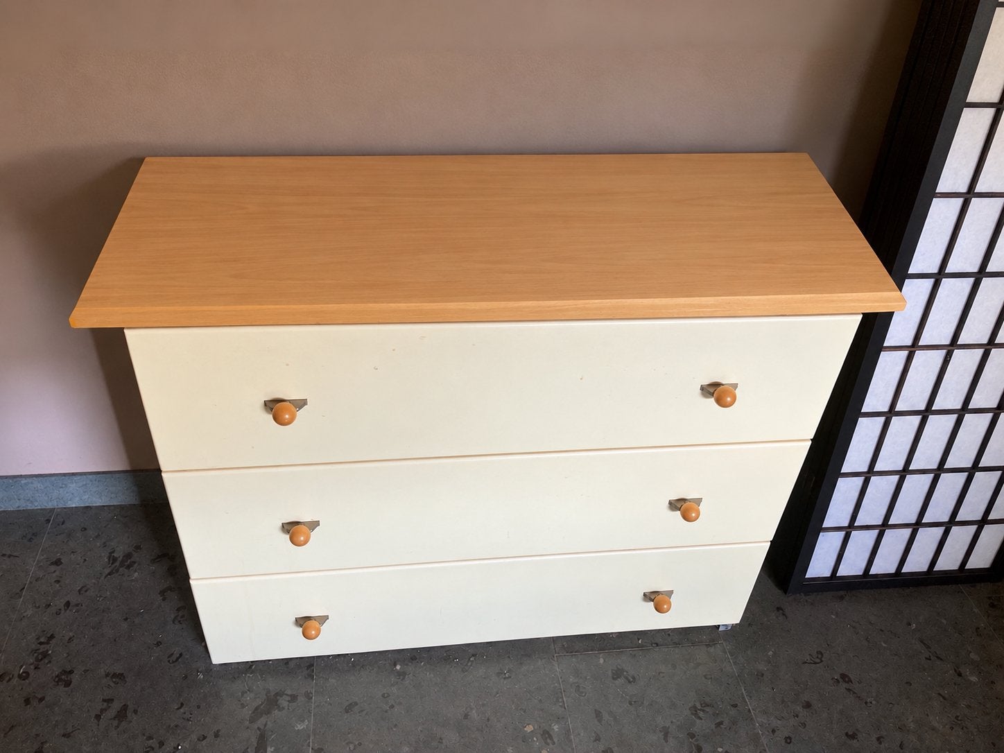 Lage kast met 3 schuiven., Ophalen, Zo goed als nieuw