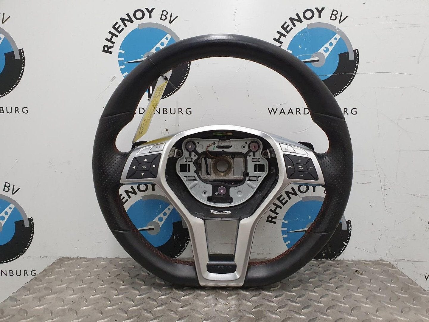 MERCEDES A CLASS STUURWIEL 1724601803 2013, Enlèvement ou Envoi, Utilisé, ARN reconnu