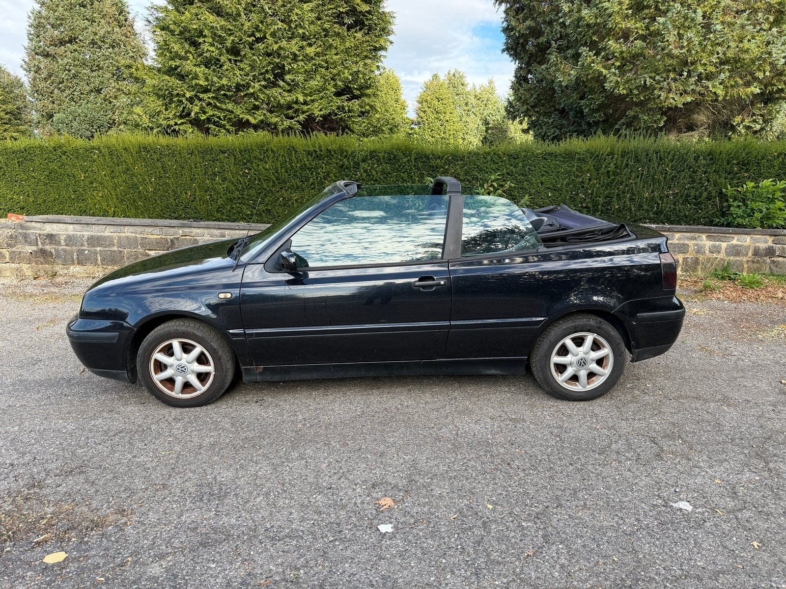 GOLF CABRIOLET 1.6 1998, Auto's, Zwart, Cabriolet, 1600 cc, Leder