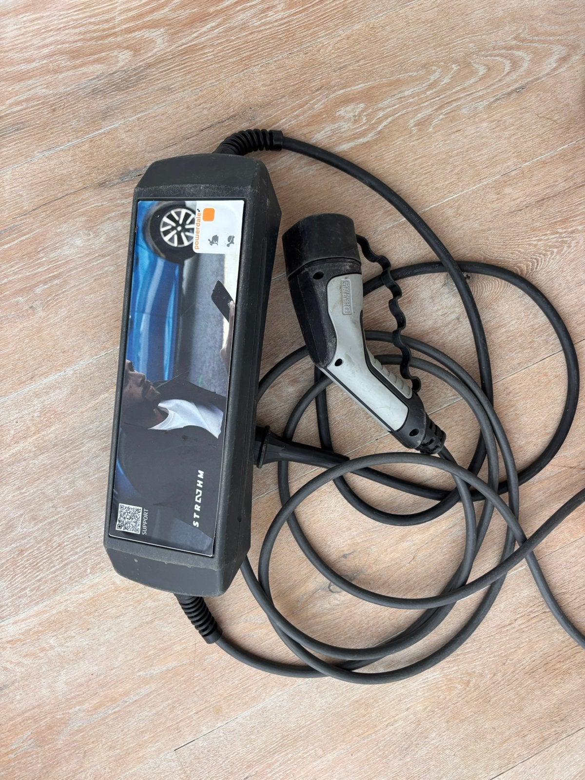 Powerdale Strohm Mobile Charger 16A (230V, Type 2), Enlèvement, Comme neuf, Câble de charge