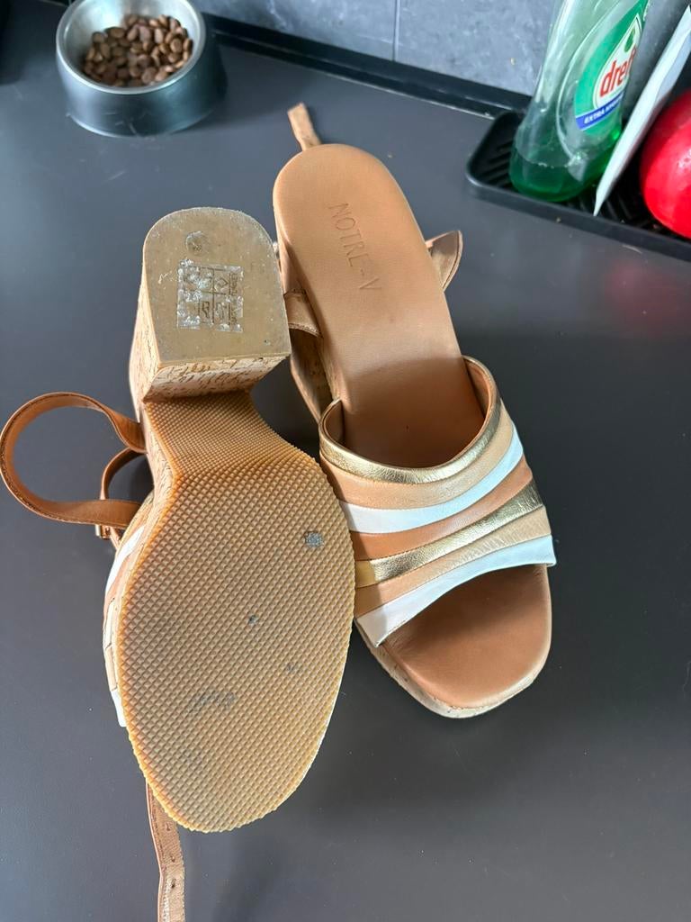 Notre v nieuwe sleehak schoenen, Ophalen, Bruin, Nieuw, Sandalen of Muiltjes