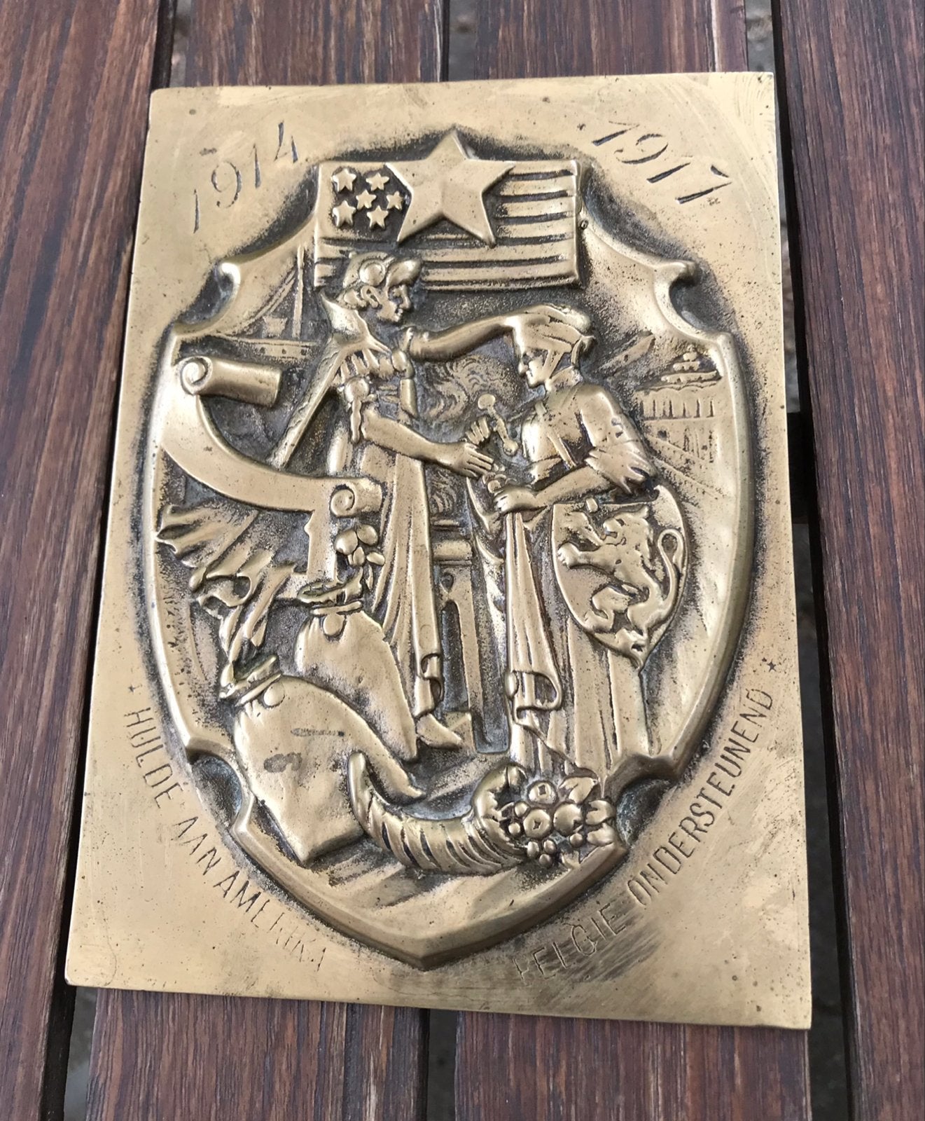 Bronzen plaquette (18/13 cm) WO 1 - Hulde aan Amerika., Antiek en Kunst, Ophalen, Koper