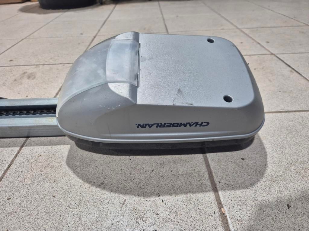 Garage opener, Ophalen