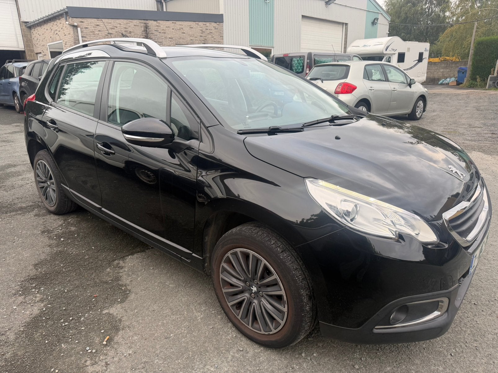 Peugeot 2008 1.2 essence euro 5b, Autos, Euro 5, Achat, Noir, 5 portes