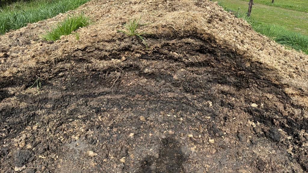Gratis paardenmest, Ophalen, Mest