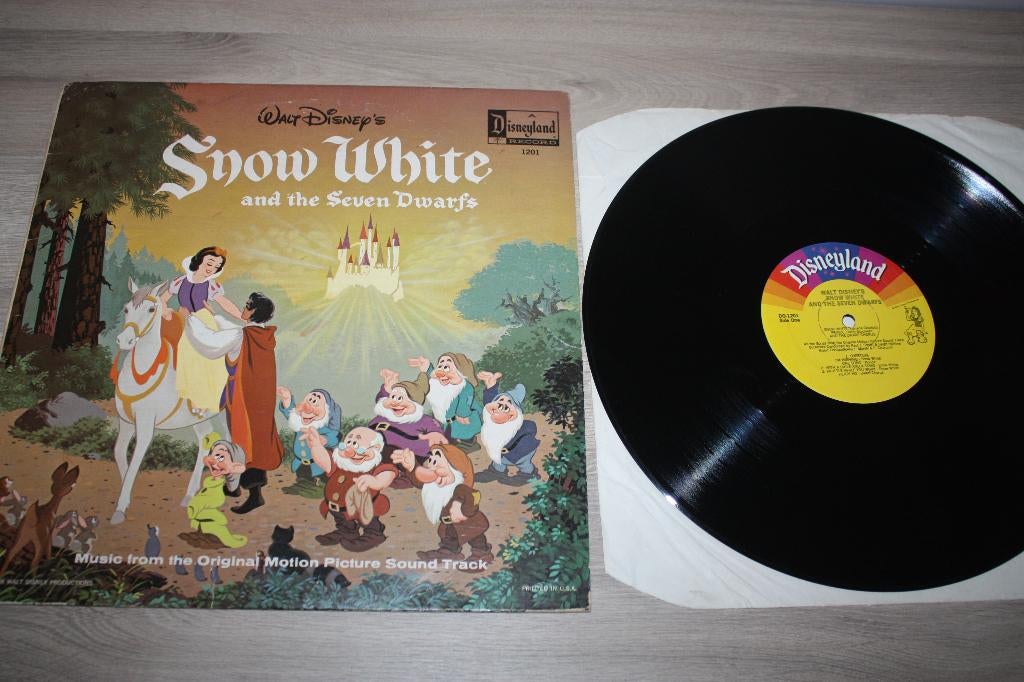 Walt Disney's Snow White and the seven Dwerfs LP 1968, Verzamelen, Ophalen of Verzenden, Sneeuwwitje of Doornroosje, Zo goed als nieuw